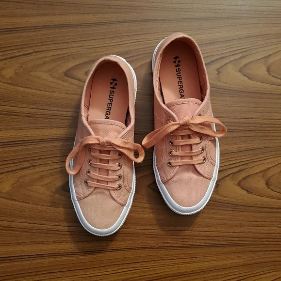 Sneakers Peach Superga SUPERGA Women's 2730 Satin Peach Light